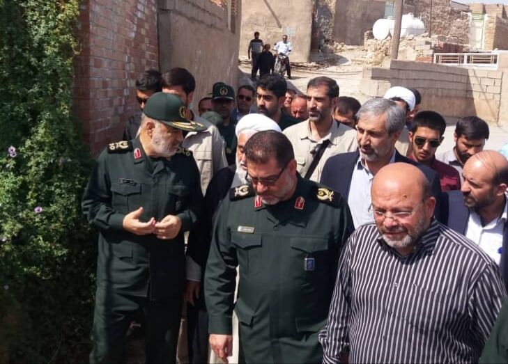 فرمانده کل سپاه از مناطق زلزله زده مسجدسلیمان بازدید کرد