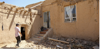 فرماندار خبر داد خطر تخریب منازل آسیب‌دیده اندیکا / عمیق‌تر شدن ترک‌ها در زلزله امروز