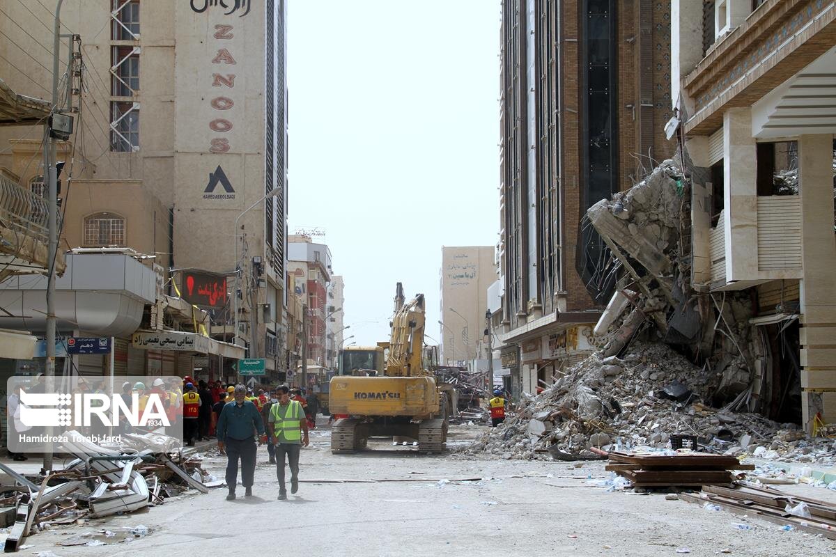 امداد رسانی در حادثه متروپل آبادان نسبت به پلاسکو سریع‌تر است