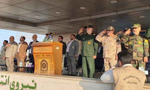برگزاری صبحگاه مشترک نیرو‌های مسلح خوزستان به مناسبت هفته فراجا