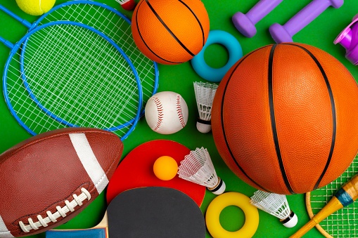 توزیع بسته‌های ورزشی در مدارس شادگان